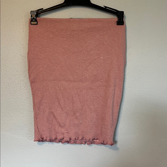 Pink Ribbed Skirt Set - Picture 4 of 4